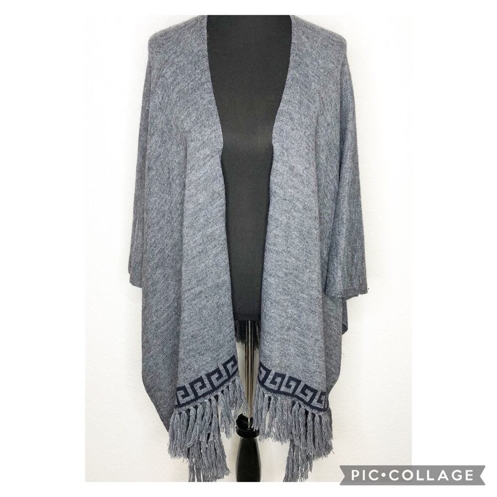 Garnet Hill gray fringe wool alpaca blend cape shawl sweater size One Size